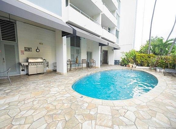 3rd image of 430 Kaiolu St #7
