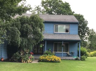 6245 Cloverly Dr, Solon, OH 44139