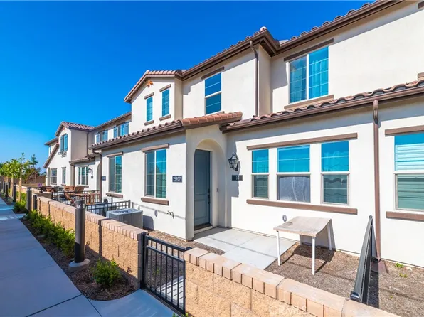 15907 Stresa Ln #10, Fontana, CA 92336
