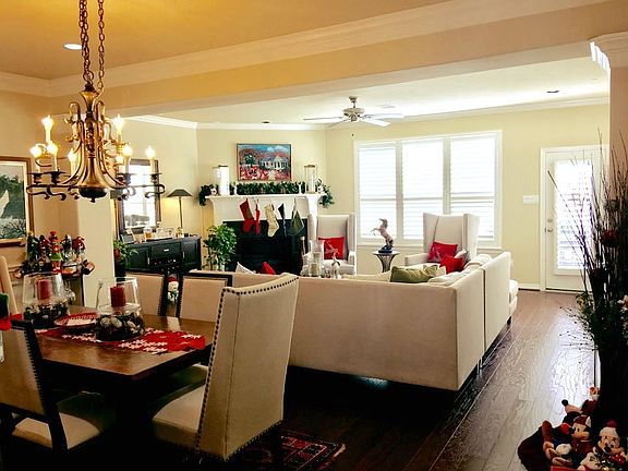 First floor dinning and living room