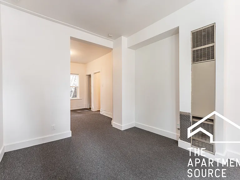 1733 N Wolcott Ave #G — Photo 3