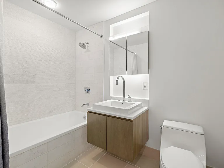 77 Hudson St #1409 — Photo 13