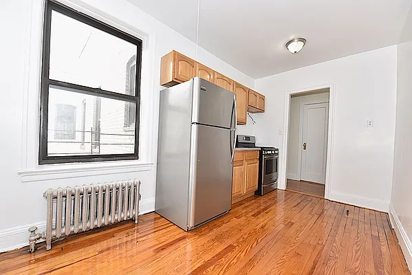 Rented by Keller Williams NYC | media 14