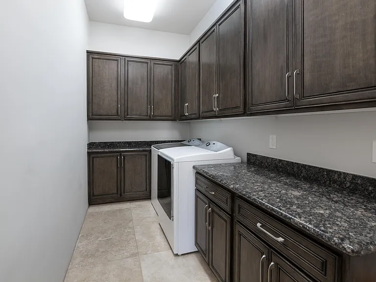 9361 E Sundance Trl — Photo 36