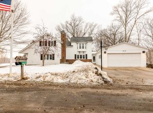 1013 E Summit Ave, Fergus Falls, MN 56537