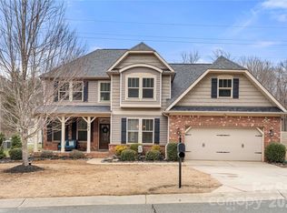 162 Misty Woods Dr, Clover, SC 29710