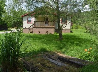 276 Sunset Blvd, Marshall, NC 28753