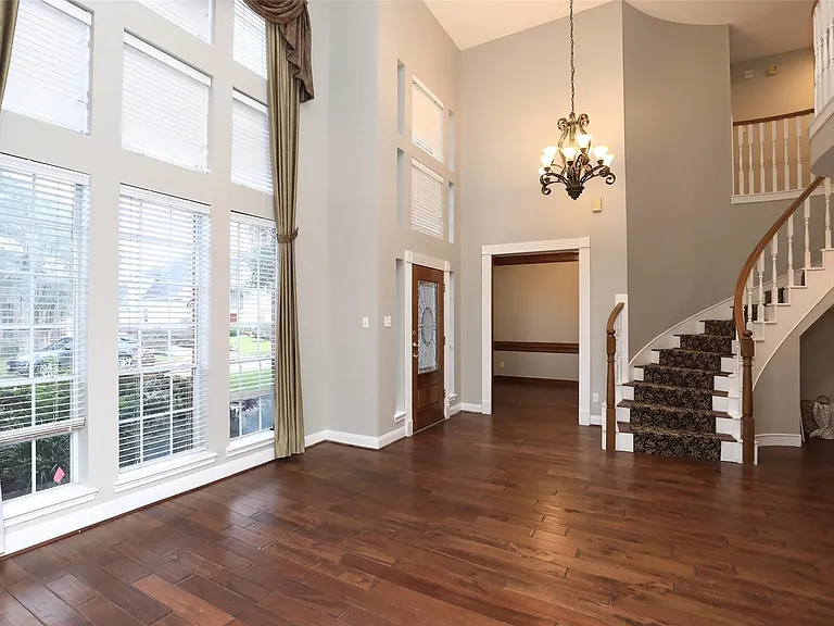 7906 Tizerton Ct — Photo 9