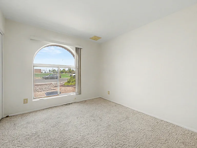 14612 N 49th Way — Photo 18