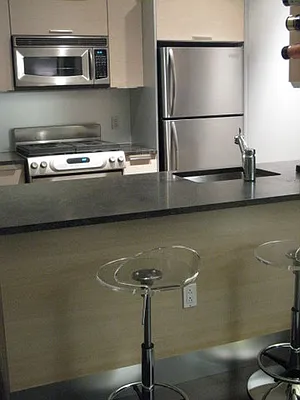 Sold by Andrea Cunning, Lreb | media 22