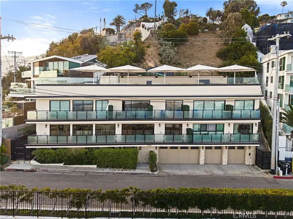 17333 Castellammare Dr, Pacific Palisades, CA 90272