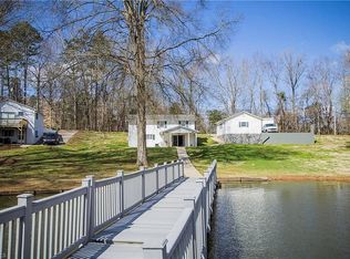597 Hickory Point Dr, Lexington, NC 27292