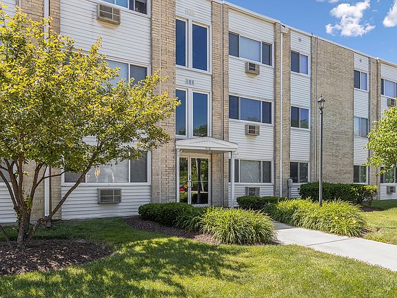 5th image of 712 Villa Ave #14-231