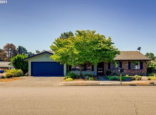 13520 NE Shaver St, Portland, OR 97230