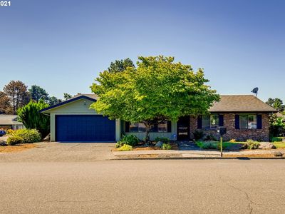 13520 NE Shaver St, Portland, OR, 97230