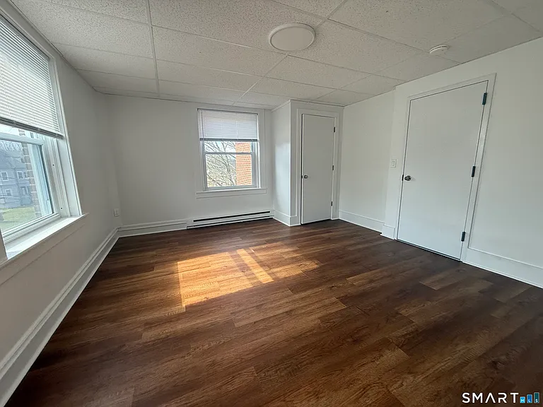 156 Garfield Ave — Photo 7