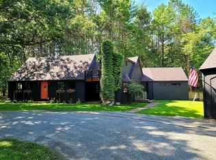 135 Lindsey Rd, Wells, ME 04090