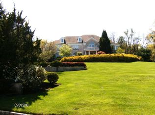 4 Round Hill Rd, Colts Neck, NJ 07722