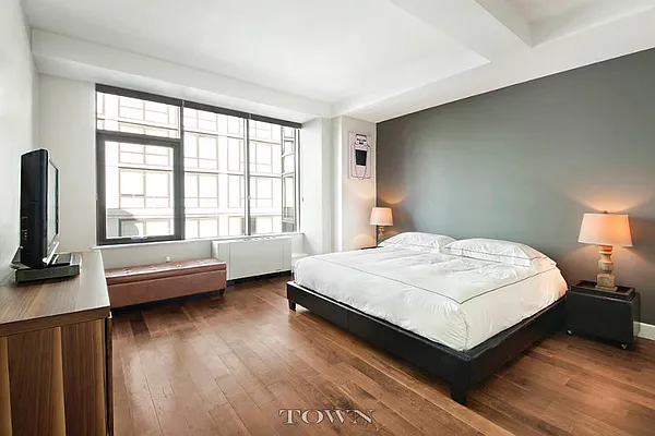 Sold by Town Residential | media 9