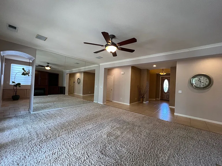 2456 E Marquise Ct — Photo 3
