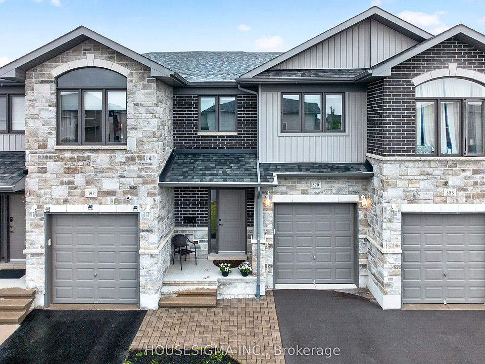 1st image of 390 Buckthorn Dr