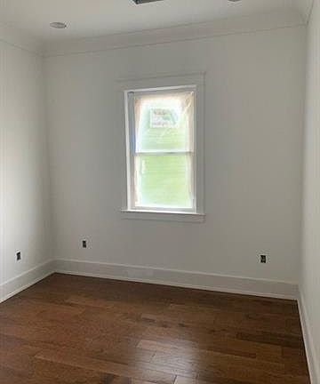 3rd image of 2833 Josephine St