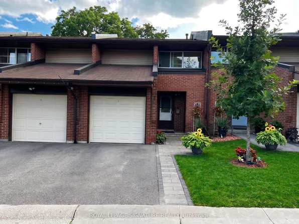 2301 Derry Rd W #33, Mississauga, ON L5N 2R4