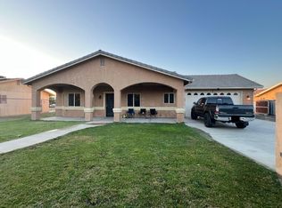 544 W Terra Bella Ave, Pixley, CA