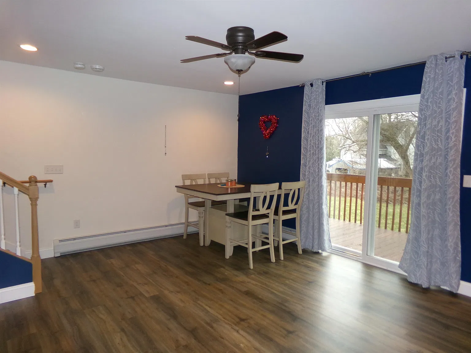 2 bed, 2.5 bath, 1980 sqft, $2,350 — Photo 3