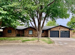 206 S Garland St, Plainview, TX 79072