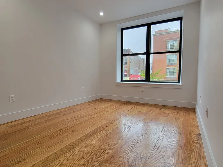 1250 Flatbush Ave #2L — Photo 9