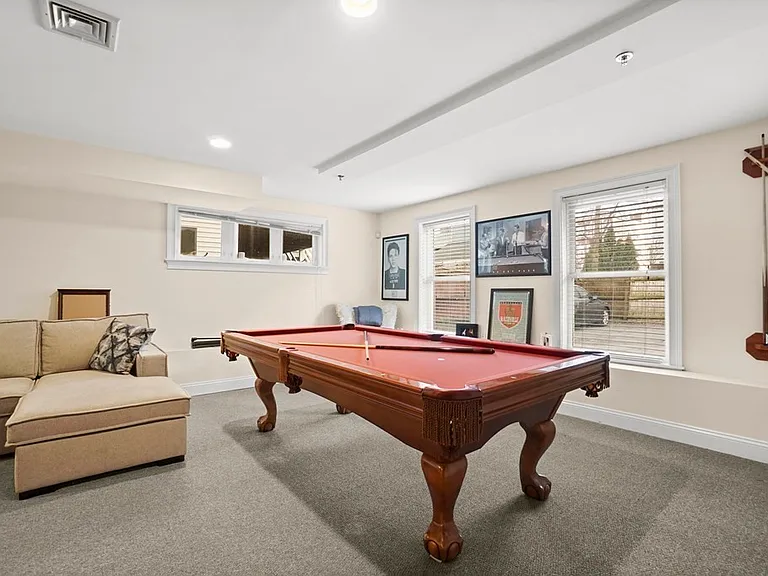 8 Howell St #1 — Photo 11