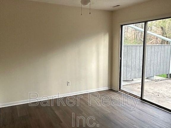 4th image of 607 Dylan Ct