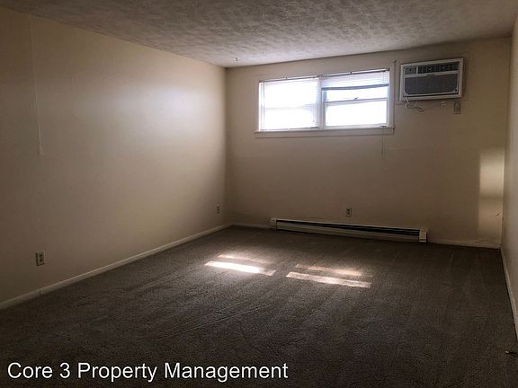 2nd image of 101 N Williamsburg Dr APT A3