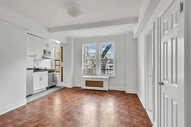 52 Clark Street