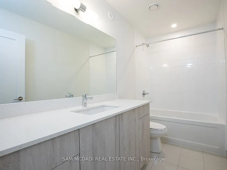1180 Cawthra Rd #102 — Photo 13