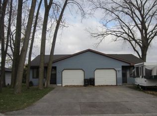 2416 W Charles St, Appleton, WI 54914