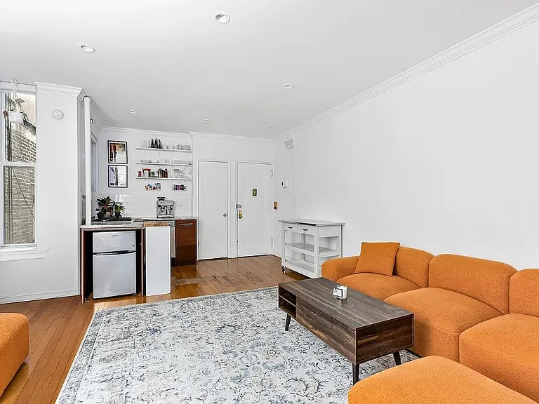 234 W 16th St #5B — Photo 3