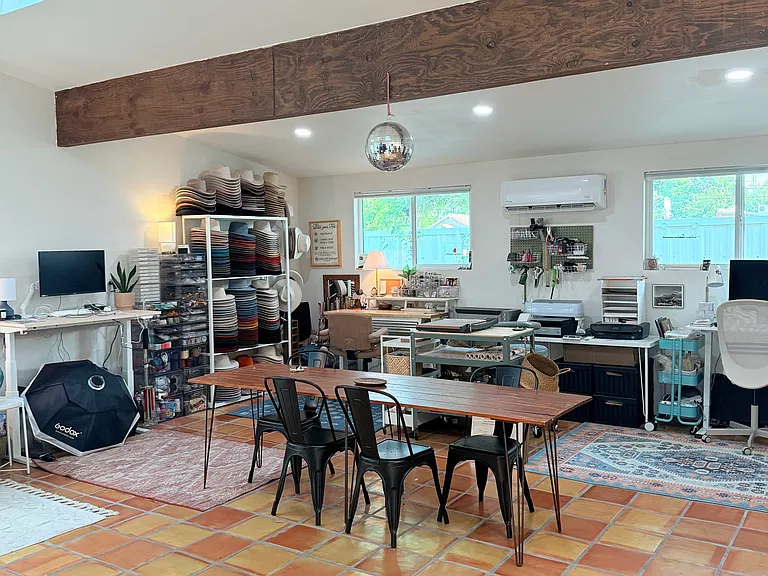 2310 Willow St #B — Photo 3