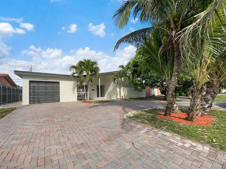 1st image of 6765 Ixora Drive