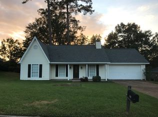 1201 Prince Dr, Brandon, MS 39042