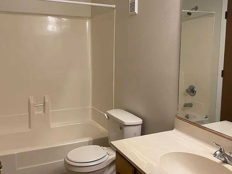 1552 Samara Glen Way — Photo 10