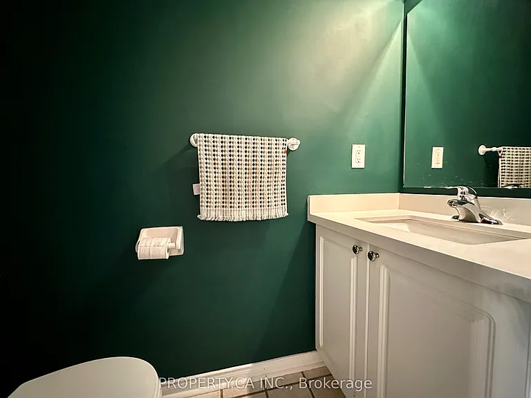 40 Merchant Ln #116 — Photo 14