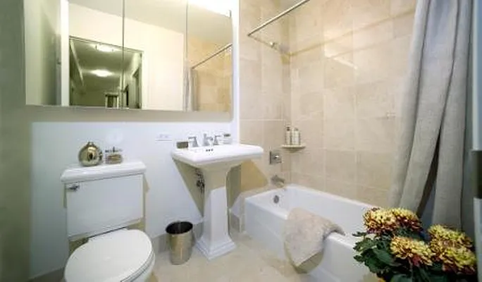 Rented by The Albanese Organization | media 20