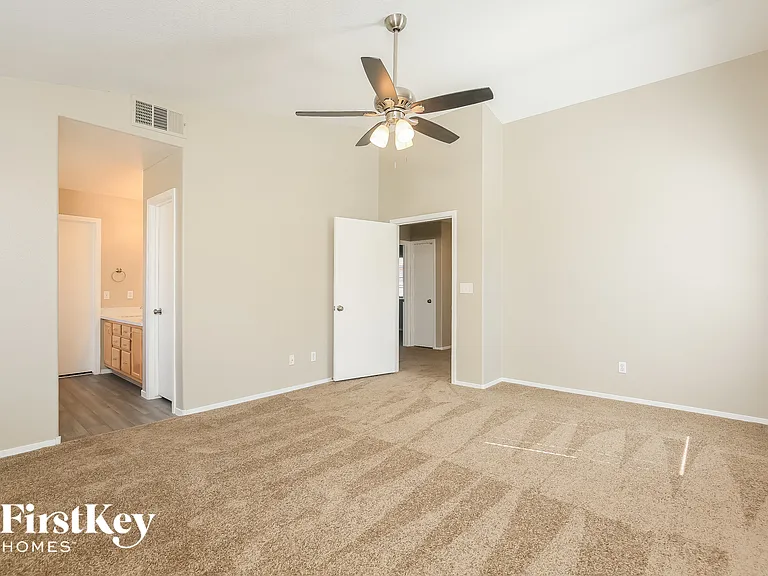 1605 Cider Ct — Photo 10