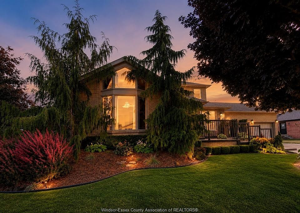 1st image of 3035 Rowley Park Dr