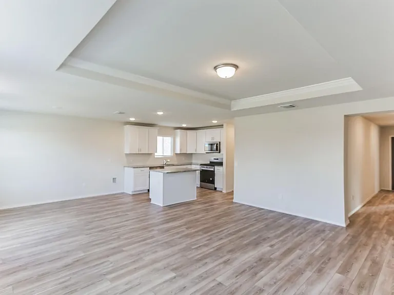 16009 Wanderer Ln — Photo 8