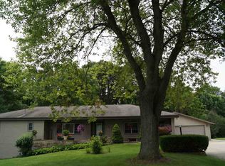 8306 E State Road 2, New Carlisle, IN 46552