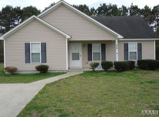 124 Sutton Dr, Elizabeth City, NC 27909