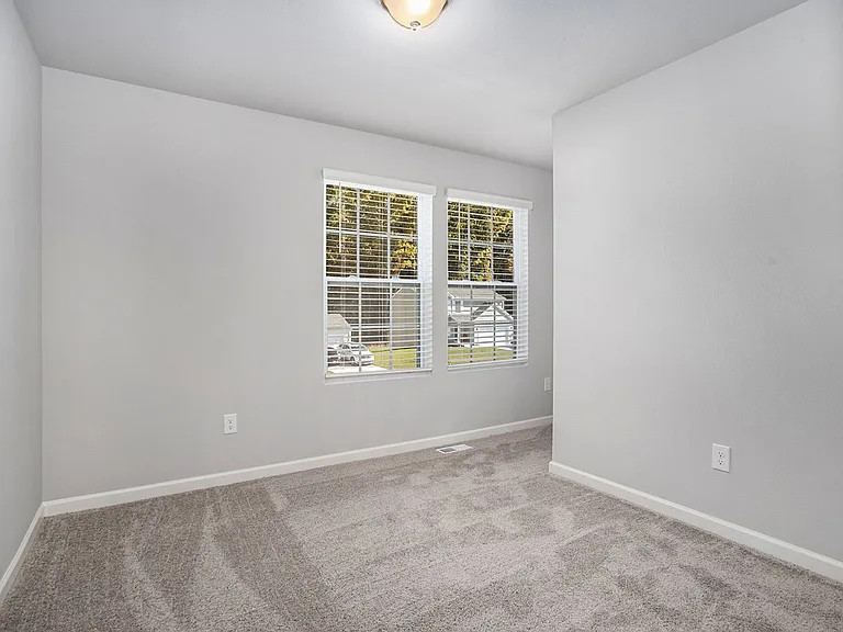 8222 Crestbrook Ct — Photo 13